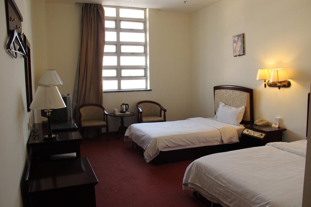 Hotel Super 8 Beijing Yizhuang Tianbao Habitación foto